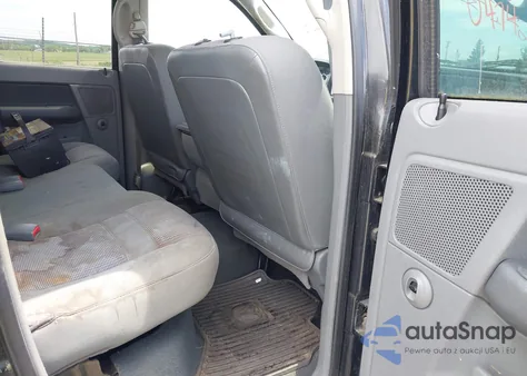 2007 Dodge Ram 1500 Slt/Trx4 Off Road/Sport z USA, uszkodzony, nr VIN 1D7HU18P27S135094